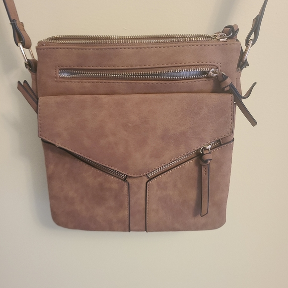 Cross-Body Bag - Picture 4 of 5